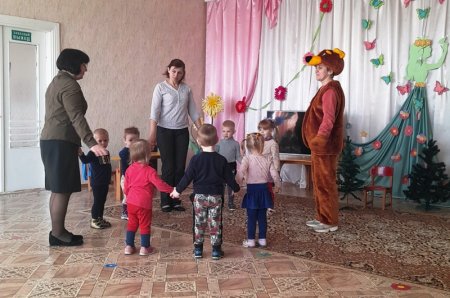 Весенние каникулы